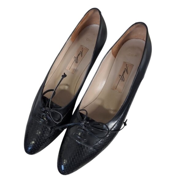 Amalfi Italian Black Leather Oxford Retro Mod Quiet Luxury Heels 9.5 Narrow - Picture 2 of 7